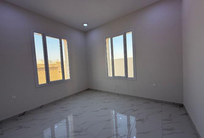 950128 - Property Image 3
