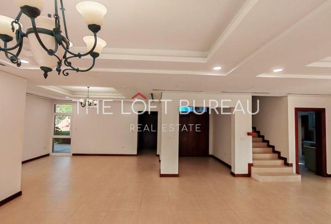 978303 - Property Image 3