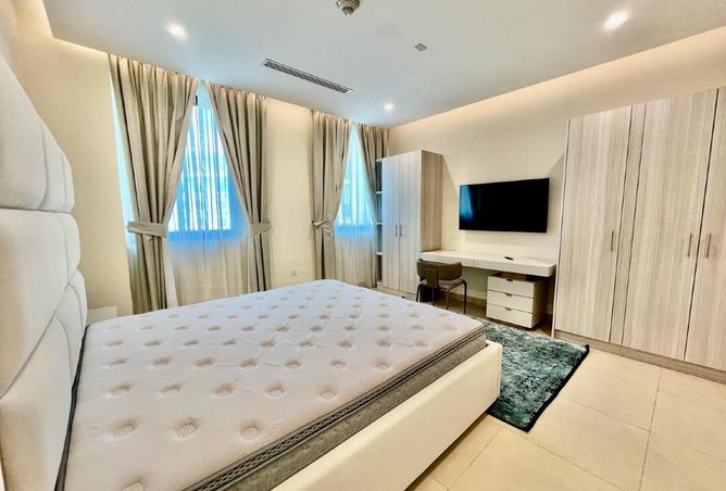 944258 - Property Image 3