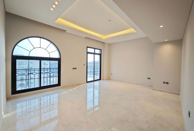 978740 - Property Image 3