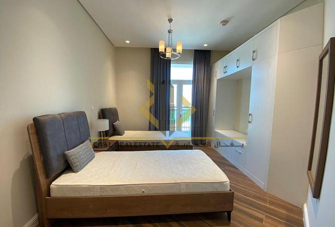 971096 - Property Image 2