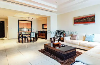 Apartment - 1 Bedroom - 2 Bathrooms for rent in West Porto Drive - Porto Arabia - The Pearl Island - Doha