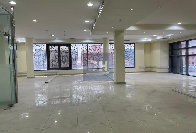 902544 - Property Image 2