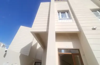 Villa - 6 Bedrooms - 5 Bathrooms for rent in Salata Villas - Salata - Doha