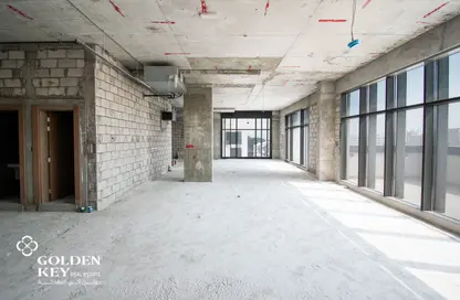 Office Space - Studio - 2 Bathrooms for rent in Madinat Khalifa North - Madinat Khalifa - Doha