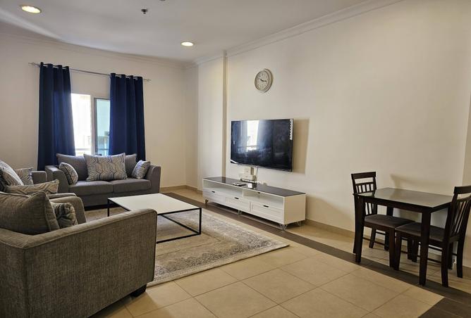 952888 - Property Image 2