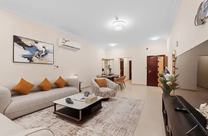 Apartment - 2 Bedrooms - 2 Bathrooms for rent in Madinat Khalifa Building 58 - Madinat Khalifa South - Madinat Khalifa - Doha