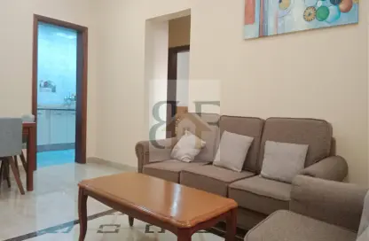 شقة - 2 غرف نوم - 2 حمامات للايجار في شارع ثابت بن زايد - المنصورة - الدوحة