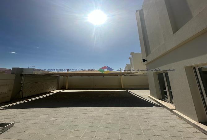 974770 - Property Image 2