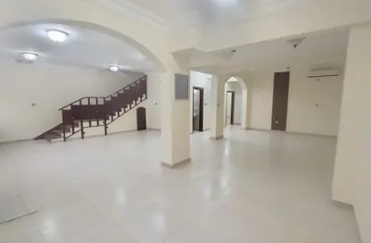 Villa - 6 Bedrooms - 5 Bathrooms for rent in Muaither South - Muaither Area - Doha