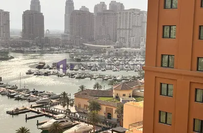 Apartment - 1 Bedroom - 2 Bathrooms for sale in West Porto Drive - Porto Arabia - The Pearl Island - Doha