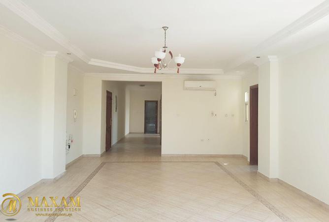 942527 - Property Image 2