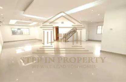 فيلا - 4 غرف نوم - 4 حمامات للايجار في شارع الوعب - الوعب - الدوحة