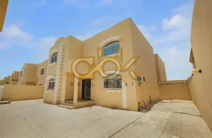 Villa - 4 Bedrooms - 4 Bathrooms for rent in Bu Hamour Street - Abu Hamour - Doha