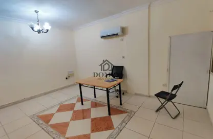 شقة - 2 غرف نوم - 2 حمامات للايجار في شارع حطين - المنتزه - الدوحة