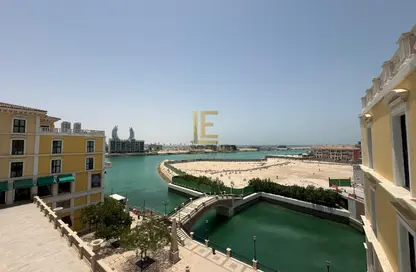 شقة - 2 غرف نوم - 3 حمامات للبيع في قناة كوارتييه - جزيرة اللؤلؤة - الدوحة