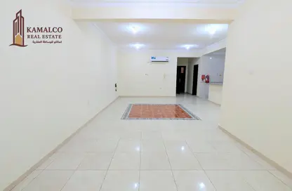 شقة - 2 غرف نوم - 2 حمامات للايجار في منتزه 7 - المنتزه - الدوحة