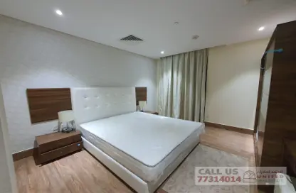 صورة لـ غرفة- غرفة النوم شقة - غرفة نوم - 1 حمام للايجار في شارع سالاجا - دوحة الجديد - الدوحة ، صورة رقم 1