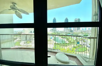 Apartment - 1 Bedroom - 2 Bathrooms for rent in East Porto Drive - Porto Arabia - The Pearl Island - Doha Apartment - 1 Bedroom - 2 Bathrooms for rent in East Porto Drive - Porto Arabia - The Pearl Island - Doha