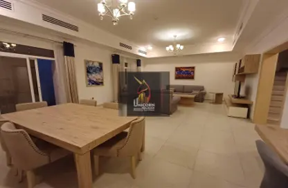 Compound - 3 Bedrooms - 3 Bathrooms for rent in Muraikh - AlMuraikh - Doha