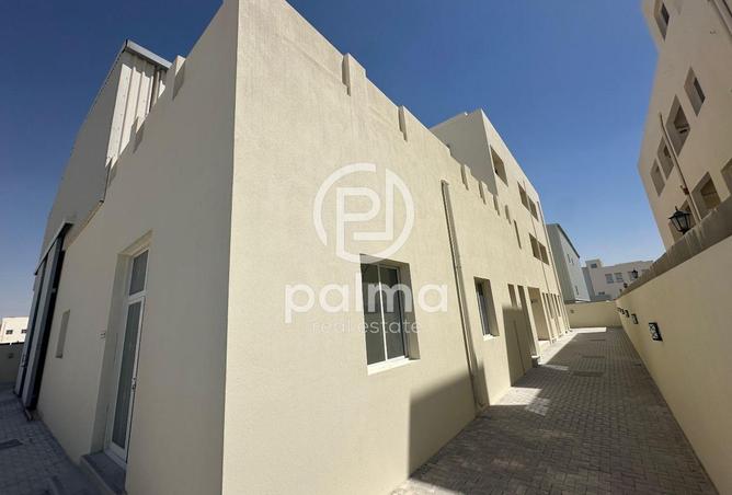 939630 - Property Image 3