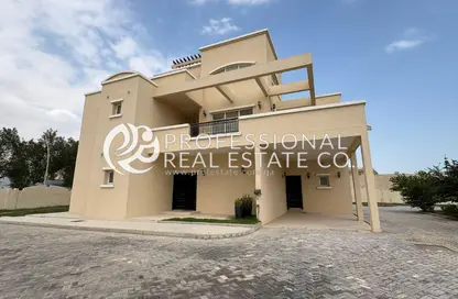 فيلا - 6 غرف نوم - 8 حمامات للايجار في ليغتايفيا لاجوون - الخليج الغربي - الدوحة