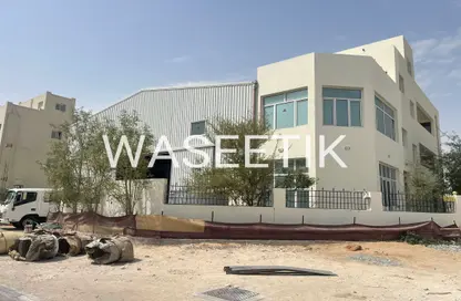 Warehouse - Studio - 1 Bathroom for rent in East Industrial Street - Birkat Al Awamer - Al Wakra