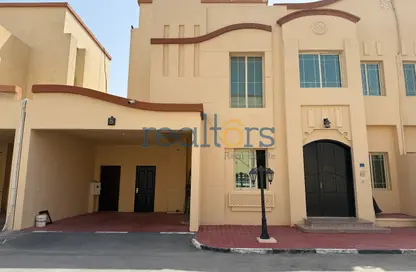 مجمع سكني - 3 غرف نوم - 4 حمامات للايجار في فلل عين خالد - عين خالد - الدوحة