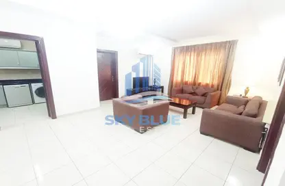 Apartment - 2 Bedrooms - 3 Bathrooms for rent in Al Sadd - Al Sadd - Doha