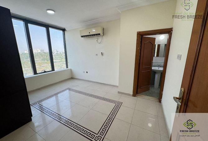 966966 - Property Image 2