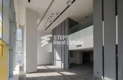Shop - Studio - 1 Bathroom for rent in Qatar finance House - C-Ring Road - Al Sadd - Doha