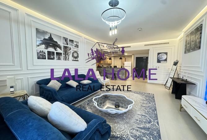 922913 - Property Image 2