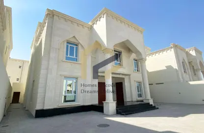 Villa - 6 Bedrooms for sale in Bab Al Rayyan - Muraikh - AlMuraikh - Doha