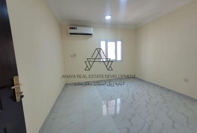 934219 - Property Image 3