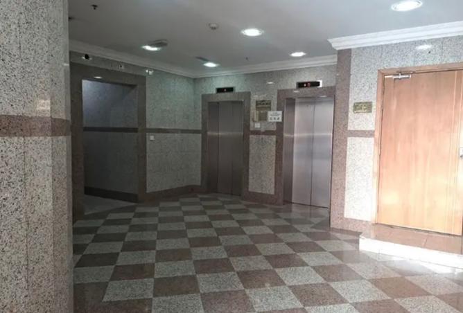 999743 - Property Image 2