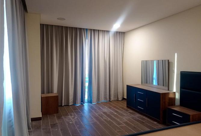 945512 - Property Image 3