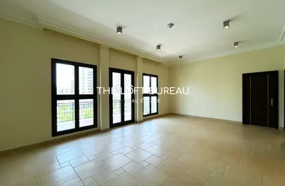 شقة - 2 غرف نوم - 3 حمامات للايجار في كرنفال - قناة كوارتييه - جزيرة اللؤلؤة - الدوحة