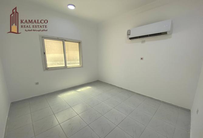 929979 - Property Image 2