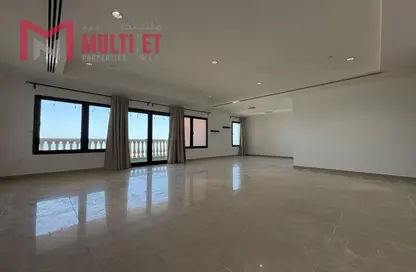 Apartment - 2 Bedrooms - 3 Bathrooms for rent in East Porto Drive - Porto Arabia - The Pearl Island - Doha Apartment - 2 Bedrooms - 3 Bathrooms for rent in East Porto Drive - Porto Arabia - The Pearl Island - Doha