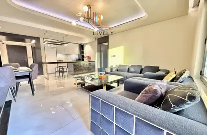 Apartment - 1 Bedroom - 2 Bathrooms for rent in East Porto Drive - Porto Arabia - The Pearl Island - Doha