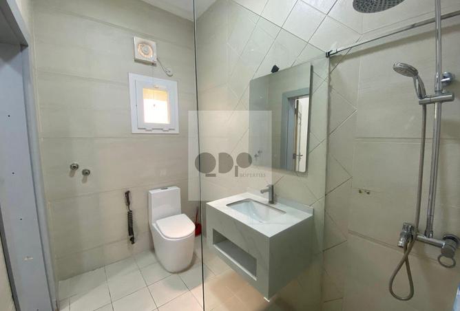 967049 - Property Image 2