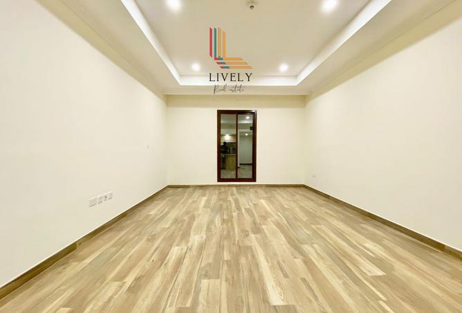 1000324 - Property Image 2