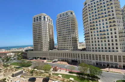 Apartment - 2 Bedrooms - 3 Bathrooms for sale in Viva Bahriyah - The Pearl Island - Doha