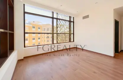 Apartment - 2 Bedrooms - 2 Bathrooms for rent in Giardino Apartments - The Pearl Island - Doha