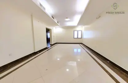 شقة - 2 غرف نوم - 3 حمامات للايجار في شارع نجمه - نجمة - الدوحة