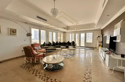 Apartment - 3 Bedrooms - 5 Bathrooms for rent in East Porto Drive - Porto Arabia - The Pearl Island - Doha