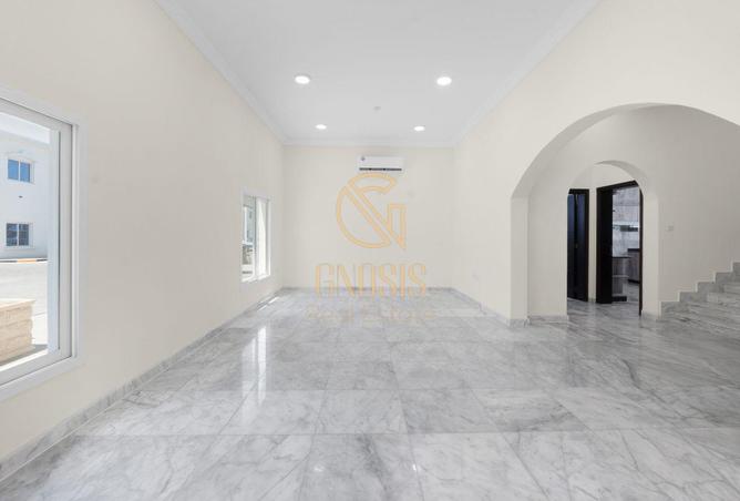 942973 - Property Main Image