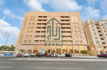 Apartment - 2 Bedrooms - 2 Bathrooms for rent in Al Sadd Road - Al Sadd - Doha