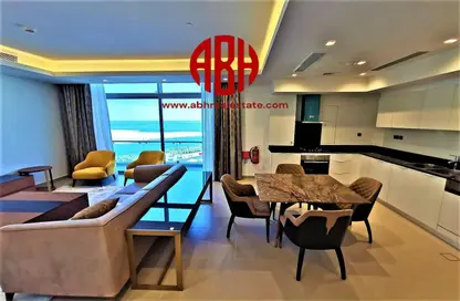 Living / Dining Room image for: Apartment - 1 Bedroom - 2 Bathrooms for rent in Burj Al Marina - Marina District - Lusail, Image 1