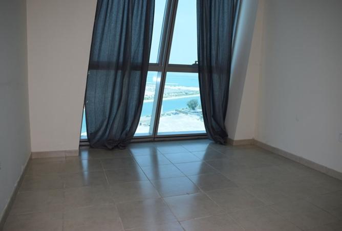 974085 - Property Image 2